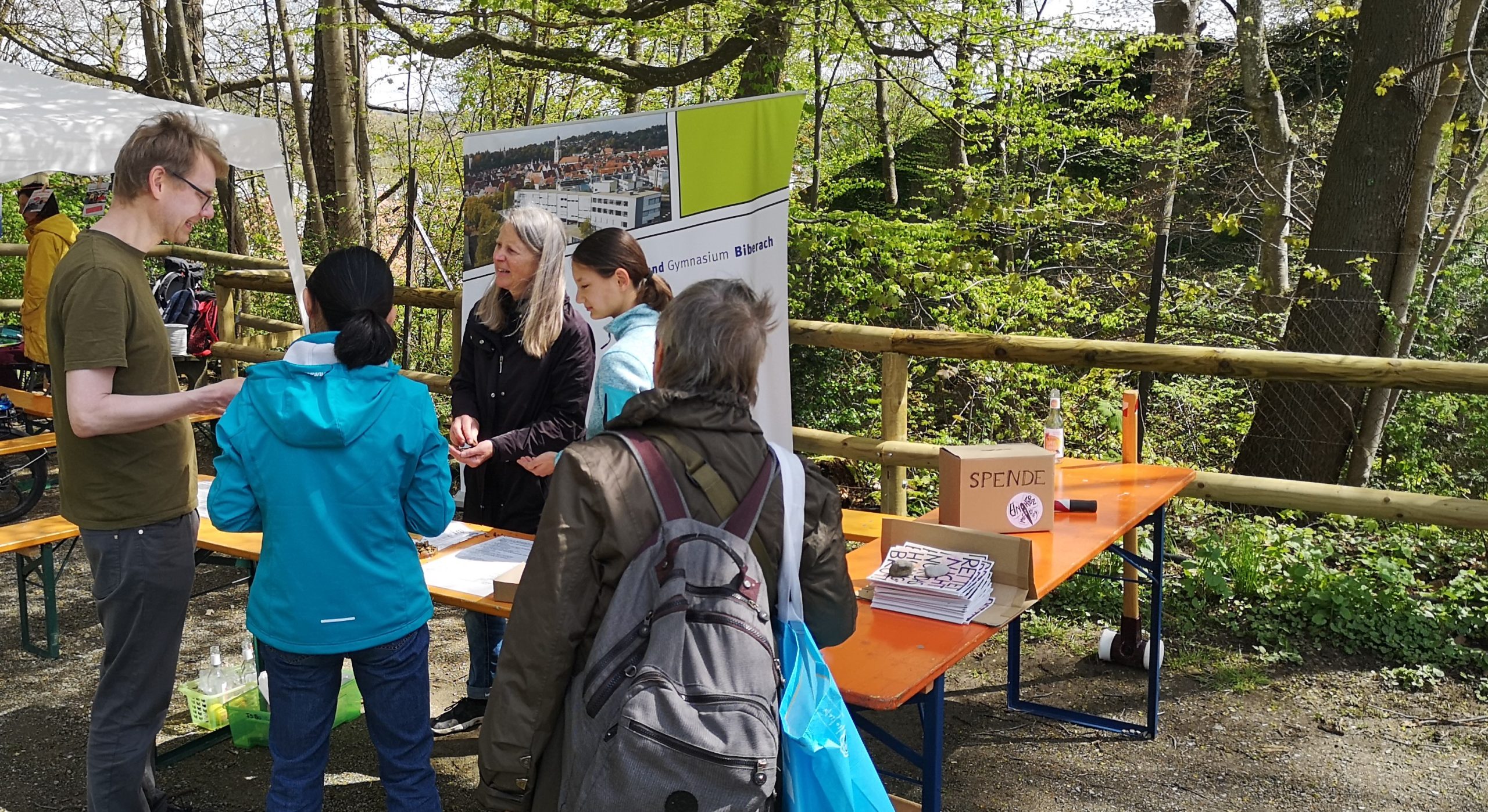 Infostand der Umwelt-AG und der Kunst – Wieland-Gymnasium